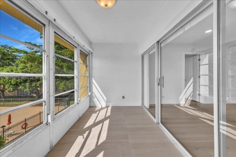 Copropriété à vendre à Tamarac, Floride: 2 chambres, 81.75 m2 № 1980662 - photo 28