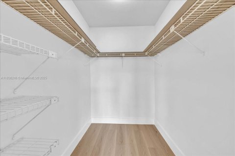 Copropriété à vendre à Tamarac, Floride: 2 chambres, 81.75 m2 № 1980662 - photo 25