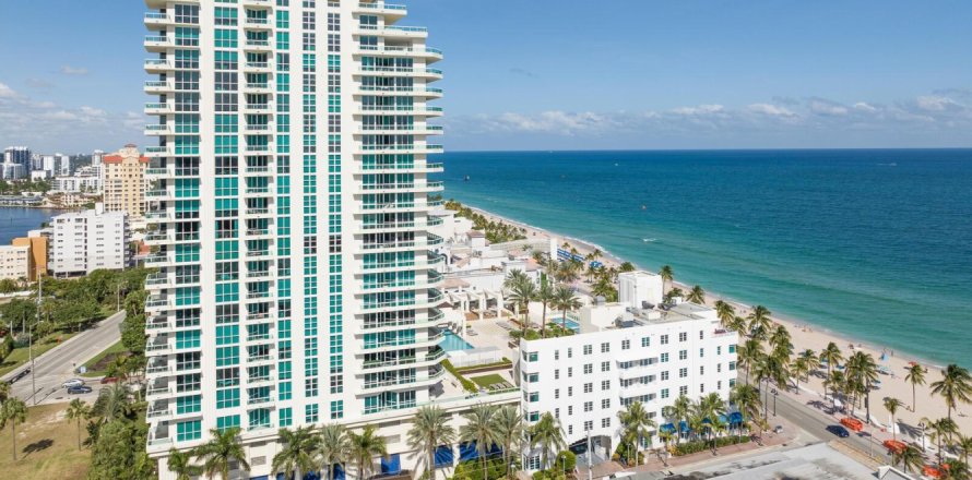 Condo in Fort Lauderdale, Florida, 3 bedrooms  № 846449