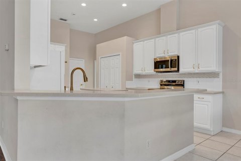 Villa ou maison à vendre à Orlando, Floride: 5 chambres, 299.98 m2 № 2388909 - photo 22