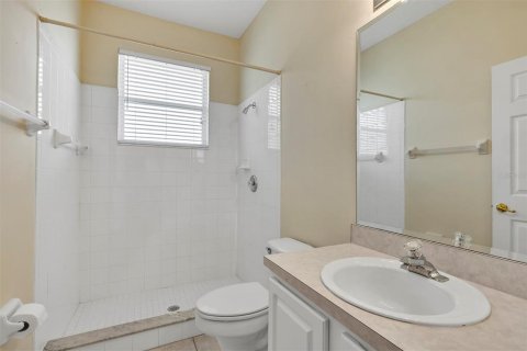 Villa ou maison à vendre à Orlando, Floride: 5 chambres, 299.98 m2 № 2388909 - photo 13