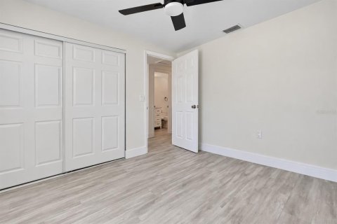 Casa en venta en New Port Richey, Florida, 3 dormitorios, 118.54 m2 № 2416408 - foto 25