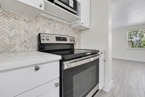 Casa en venta en New Port Richey, Florida, 3 dormitorios, 118.54 m2 № 2416408 - foto 12