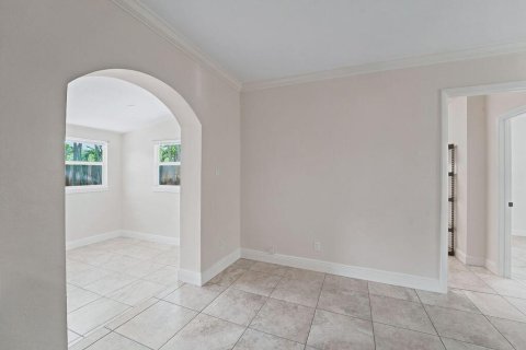 Снять в аренду виллу или дом в Юпитер, Флорида 3 комнаты, 176.98м2, № 2174169 - фото 17