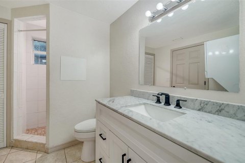 Casa en venta en Sarasota, Florida, 3 dormitorios, 99.41 m2 № 1805767 - foto 13