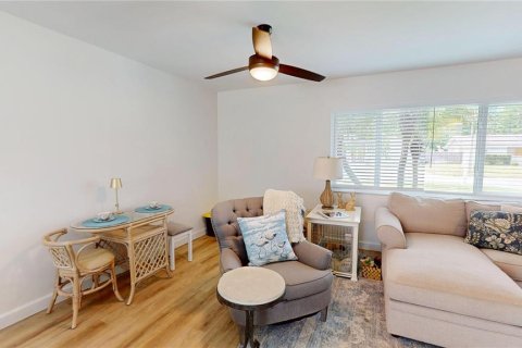 Casa en venta en Clearwater, Florida, 3 dormitorios, 161.46 m2 № 1662704 - foto 15