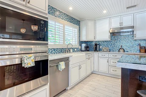 Immobilier commercial à vendre à New Smyrna Beach, Floride: 10 chambres, 614.27 m2 № 1912906 - photo 19