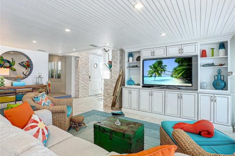 Immobilier commercial à vendre à New Smyrna Beach, Floride: 10 chambres, 614.27 m2 № 1912906 - photo 8