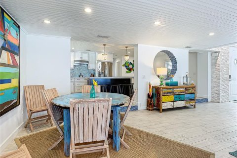 Immobilier commercial à vendre à New Smyrna Beach, Floride: 10 chambres, 614.27 m2 № 1912906 - photo 15
