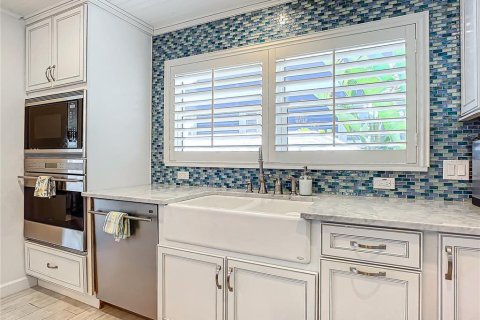 Immobilier commercial à vendre à New Smyrna Beach, Floride: 10 chambres, 614.27 m2 № 1912906 - photo 22
