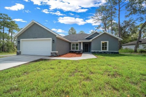 House in Citrus Springs, Florida 3 bedrooms, 134.62 sq.m. № 1838281 - photo 1