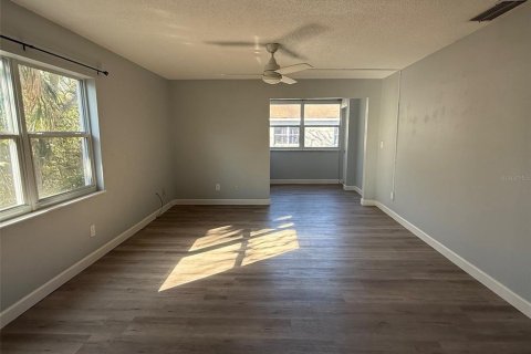 Appartement à louer à Port Orange, Floride: 2 chambres, 161.46 m2 № 1829524 - photo 6