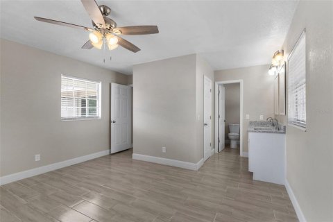 House in Fort Meade, Florida 3 bedrooms, 172.24 sq.m. № 1529706 - photo 16