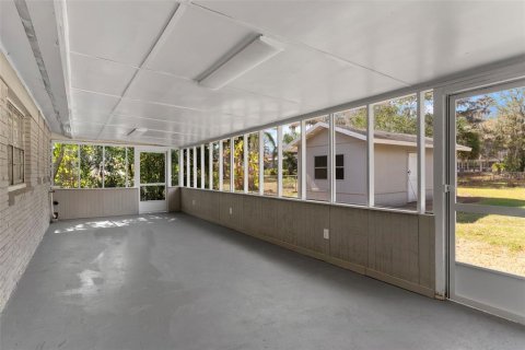 House in Fort Meade, Florida 3 bedrooms, 172.24 sq.m. № 1529706 - photo 27