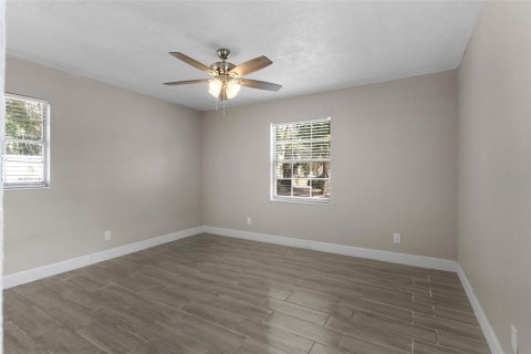 House in Fort Meade, Florida 3 bedrooms, 172.24 sq.m. № 1529706 - photo 15