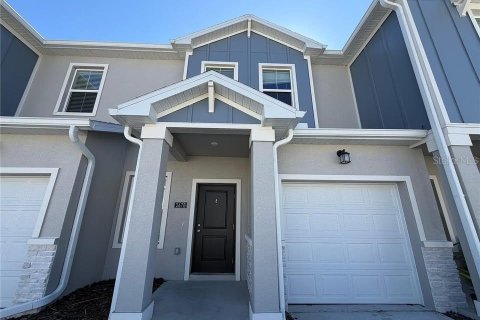 Touwnhouse à Poinciana, Floride 3 chambres, 174.1 m2 № 2401175
