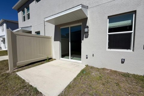 Touwnhouse à louer à Poinciana, Floride: 3 chambres, 174.1 m2 № 2401175 - photo 5