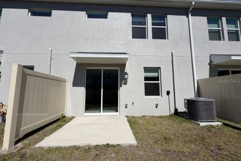 Touwnhouse à louer à Poinciana, Floride: 3 chambres, 174.1 m2 № 2401175 - photo 13