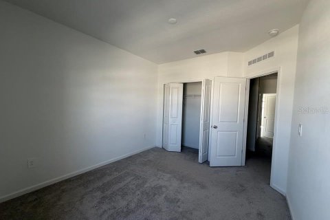 Touwnhouse à louer à Poinciana, Floride: 3 chambres, 174.1 m2 № 2401175 - photo 10