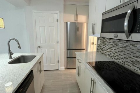 Apartamento en alquiler en Fort Lauderdale, Florida, 2 dormitorios, 1107.95 m2 № 2087930 - foto 5