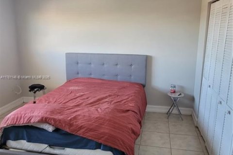 Condominio en venta en Hollywood, Florida, 1 dormitorio, 59.46 m2 № 1698257 - foto 7