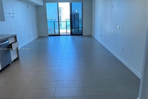 Condominio en alquiler en Miami, Florida, 54.07 m2 № 2011259 - foto 7