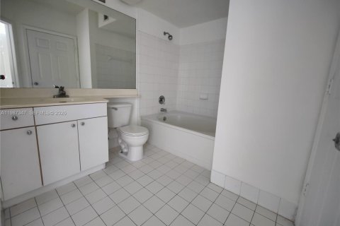 Снять в аренду кондоминиум в Санни-Айлс-Бич, Флорида 2 спальни, 103.68м2, № 2047804 - фото 20