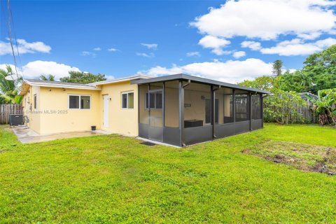 Villa ou maison à vendre à Sunrise, Floride: 2 chambres, 139.07 m2 № 1941093 - photo 24