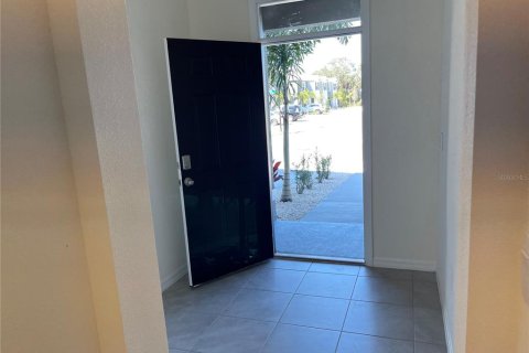 Adosado en alquiler en Sarasota, Florida, 3 dormitorios, 160.16 m2 № 1883096 - foto 4