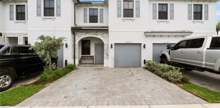 Touwnhouse à Homestead, Floride 4 chambres, 179.02 m2 № 1889866