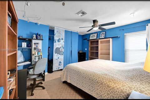 Villa ou maison à louer à Lauderhill, Floride: 4 chambres, 270.07 m2 № 2064839 - photo 13