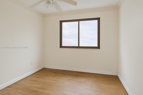 Copropriété à vendre à Miami, Floride: 2 chambres, 130.06 m2 № 1896875 - photo 4