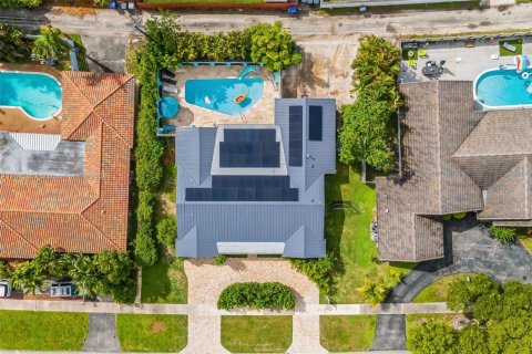 Villa ou maison à vendre à Hollywood, Floride: 4 chambres, 224.92 m2 № 1958755 - photo 1