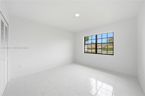 Купить виллу или дом в Майами, Флорида 4 спальни, 238.94м2, № 2068135 - фото 28