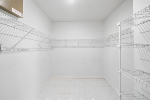 Купить виллу или дом в Майами, Флорида 4 спальни, 238.94м2, № 2068135 - фото 27