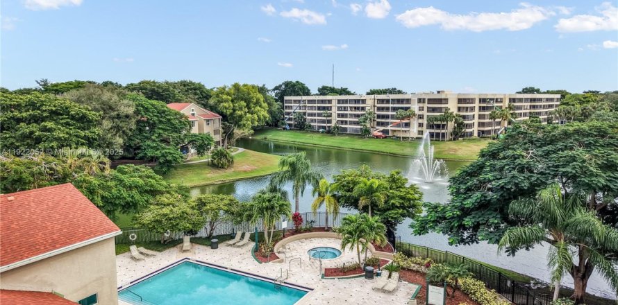 Condominio en Delray Beach, Florida, 1 dormitorio  № 1976042