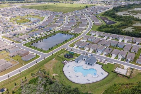 Снять в аренду виллу или дом в Дэвенпорт, Флорида 7 комнат, 133.78м2, № 2147904 - фото 19