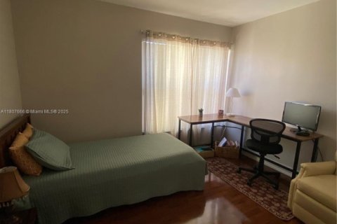 Condo in Deerfield Beach, Florida, 2 bedrooms  № 1755972 - photo 14