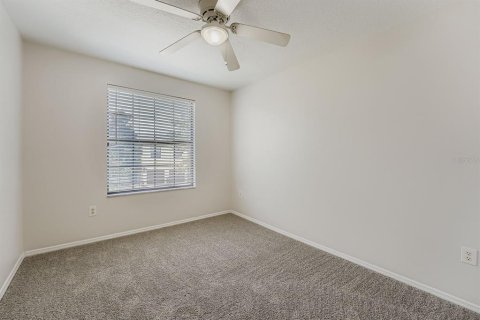 Townhouse in Brandon, Florida 3 bedrooms, 137.4 sq.m. № 1875933 - photo 19