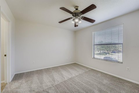 Townhouse in Brandon, Florida 3 bedrooms, 137.4 sq.m. № 1875933 - photo 14