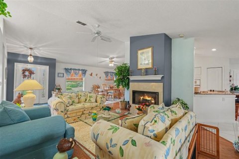 Villa ou maison à vendre à San Antonio, Floride: 2 chambres, 191.66 m2 № 2355887 - photo 6
