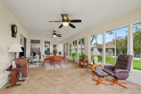 Villa ou maison à vendre à San Antonio, Floride: 2 chambres, 191.66 m2 № 2355887 - photo 25