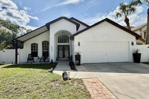 House in Longwood, Florida 3 bedrooms, 148.55 sq.m. № 2366805