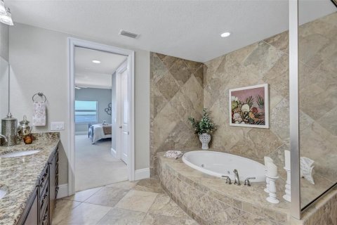 Condo in Palmetto, Florida, 3 bedrooms  № 2200354 - photo 15