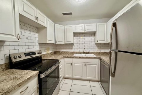 Condominio en alquiler en Clearwater, Florida, 1 dormitorio, 80.17 m2 № 1910739 - foto 8