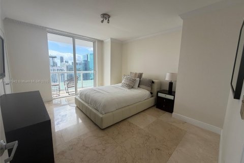 Condo in Miami, Florida, 2 bedrooms  № 2052832 - photo 11