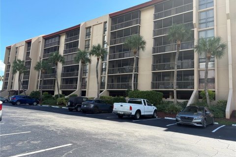 Condo à Port Charlotte, Floride, 2 chambres № 2387698