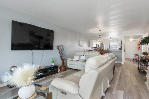 Copropriété à vendre à Punta Gorda, Floride: 2 chambres, 107.12 m2 № 1392983 - photo 7