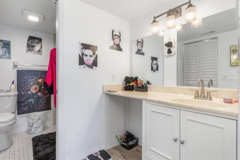 Copropriété à vendre à Punta Gorda, Floride: 2 chambres, 107.12 m2 № 1392983 - photo 18