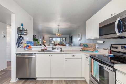 Copropriété à vendre à Punta Gorda, Floride: 2 chambres, 107.12 m2 № 1392983 - photo 14